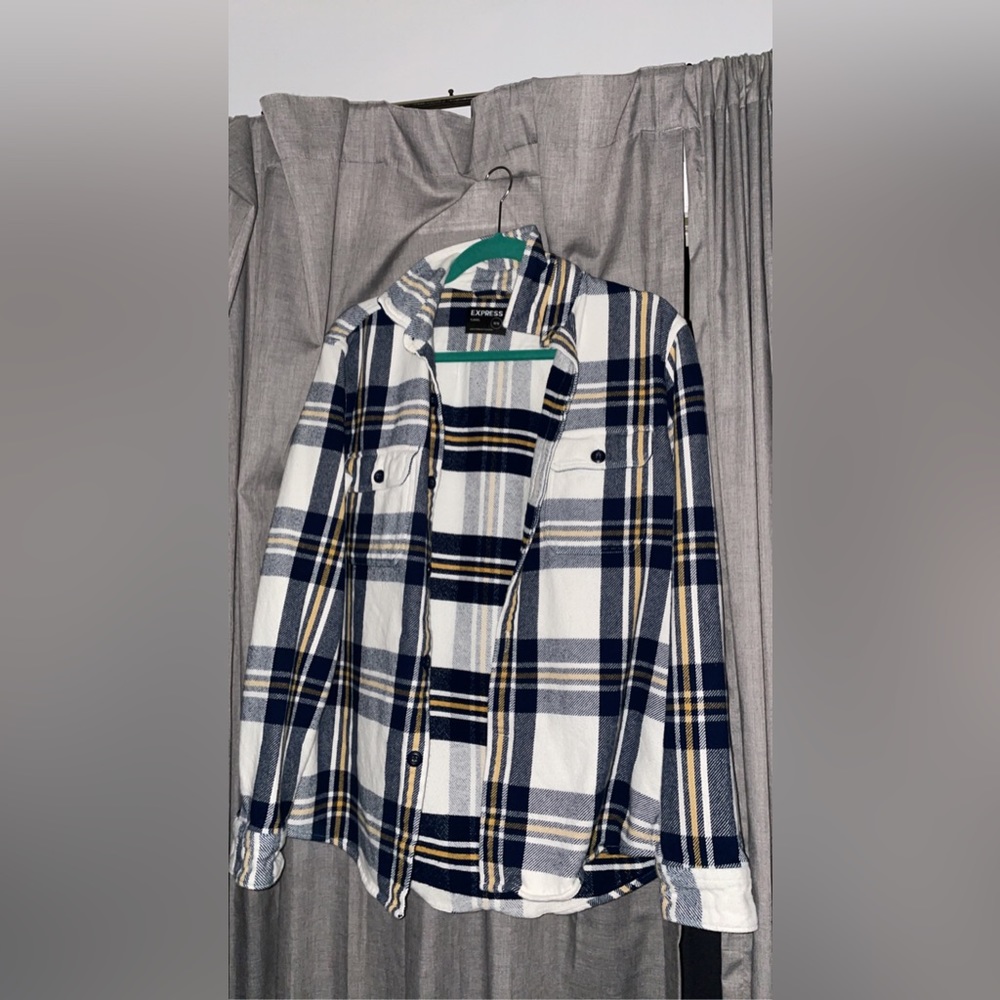 Men’s flannel jacket, size medium